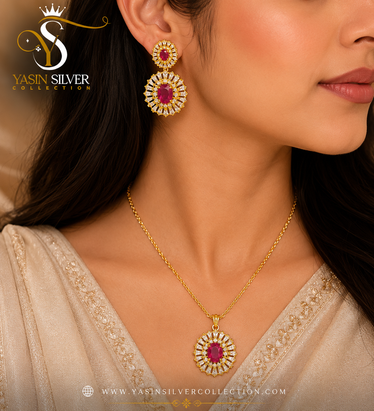 Crimson Crown Silver Pendant Set