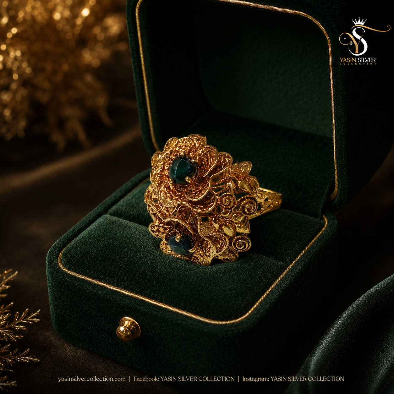 Emerald Royal Floral Ring