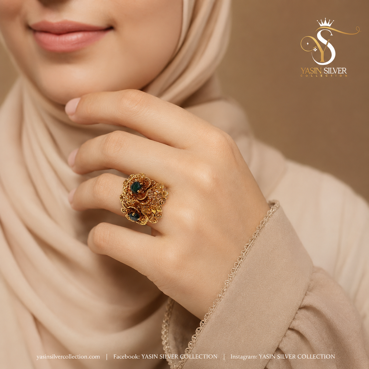Emerald Royal Floral Ring
