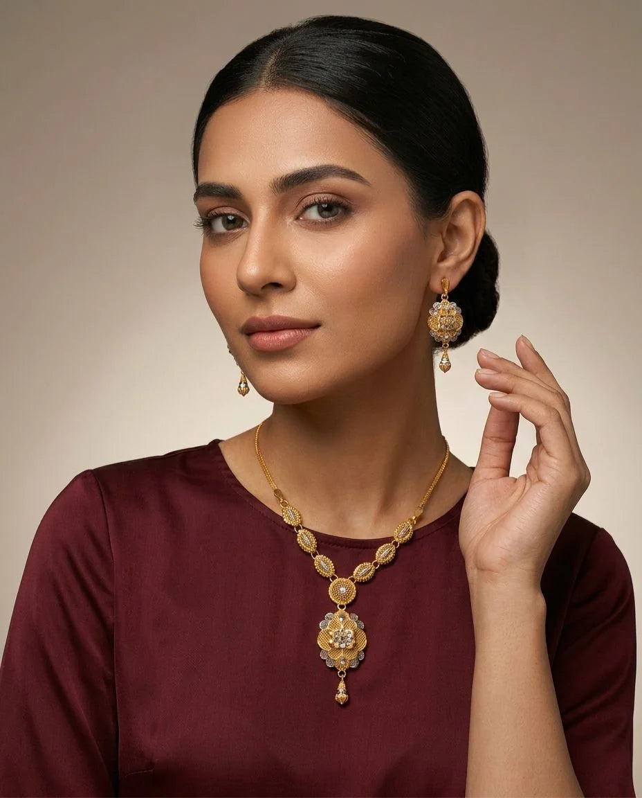 Traditional Gold Floral Necklace Set