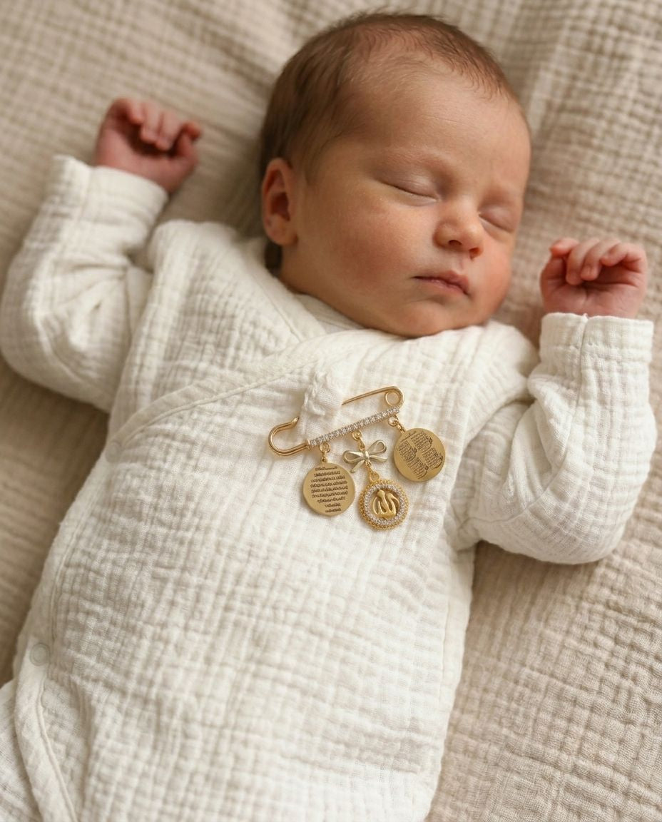 Islamic Ayatul Kursi Protection Brooch